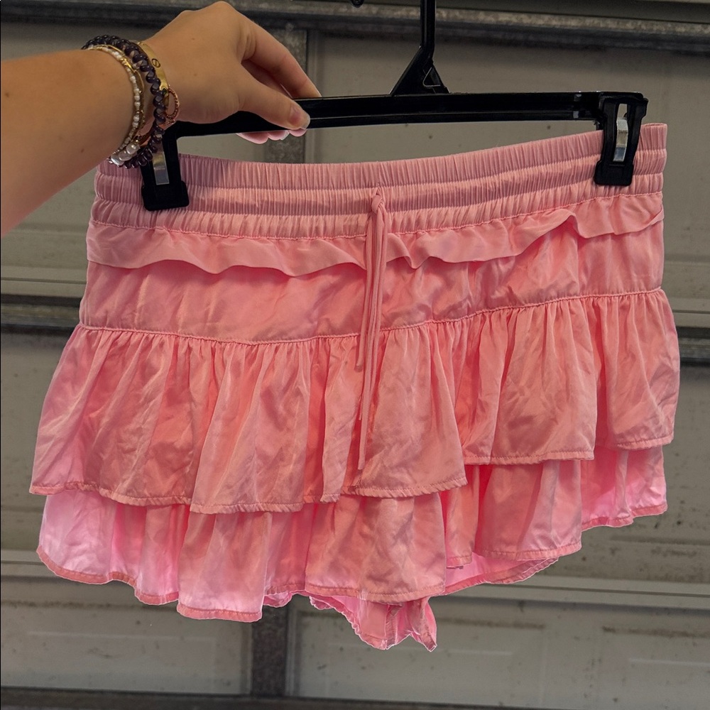 SHUG Medium Women’s Pink Tiered Ruffle Shorts